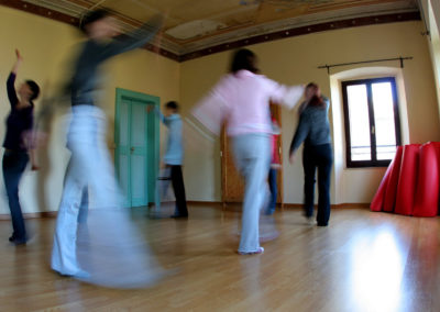 Casa Francisci's patients during a session of dancetherapy.